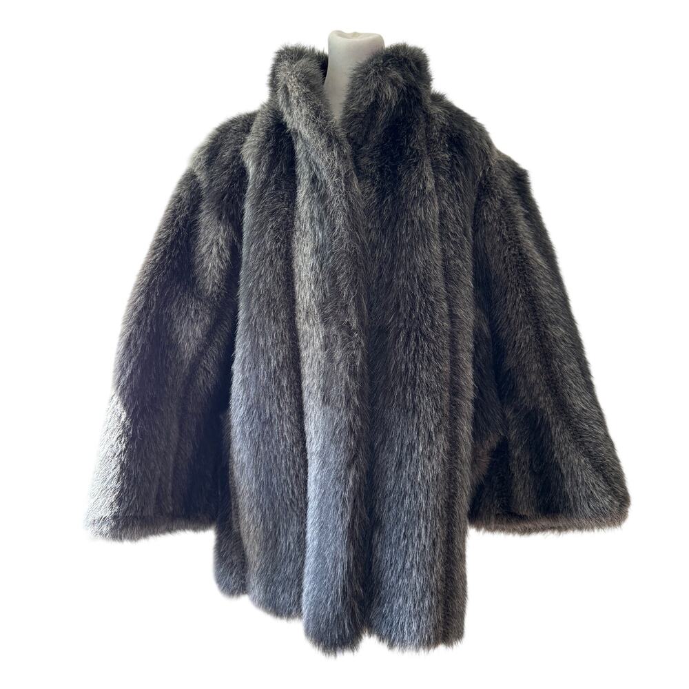 Vintage ‘80s Avec Tu Dark Gray Faux Fur Coat